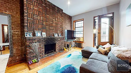 Rented by Bond New York