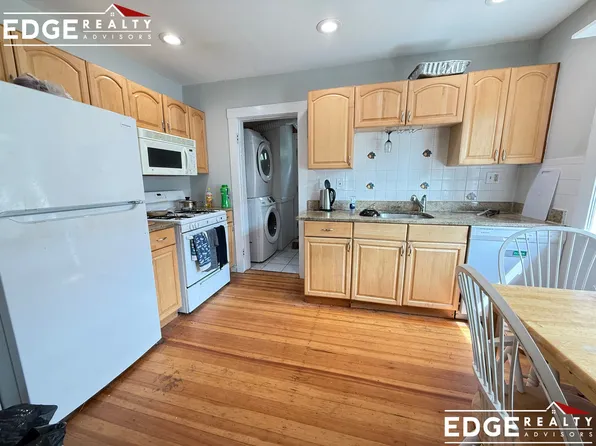 29 Perthshire Rd, Brighton, MA 02135