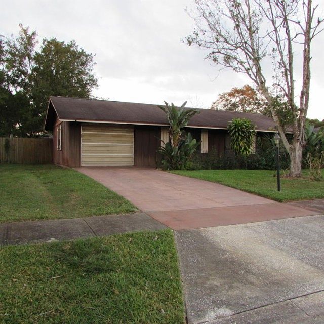 1st image of 205 Leisure Cir