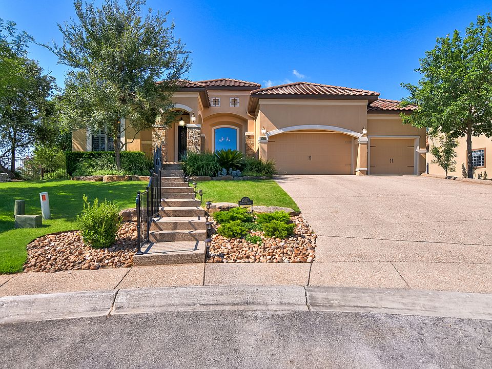 1st image of 25227 Estancia Cir
