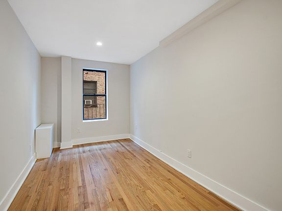 5th image of 233 Naples Ter APT 1D