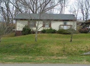 1843 Donta Rd, Ashland, KY 41102