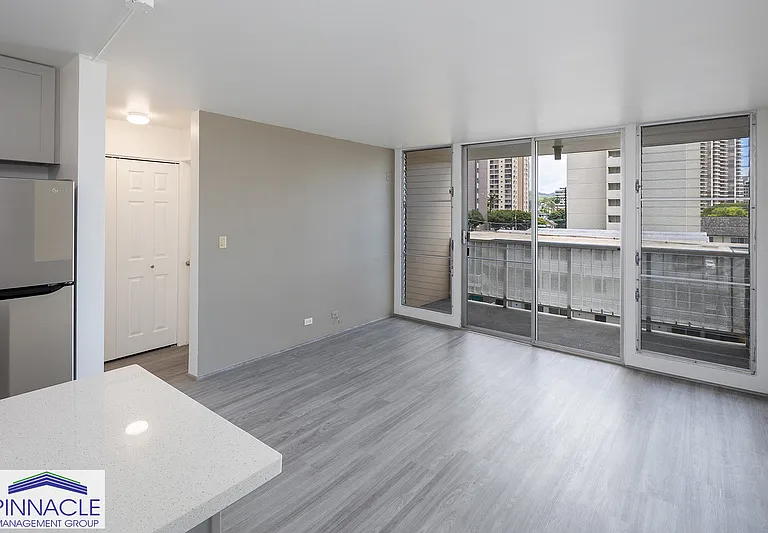 785 Kinau St #302 — Photo 2