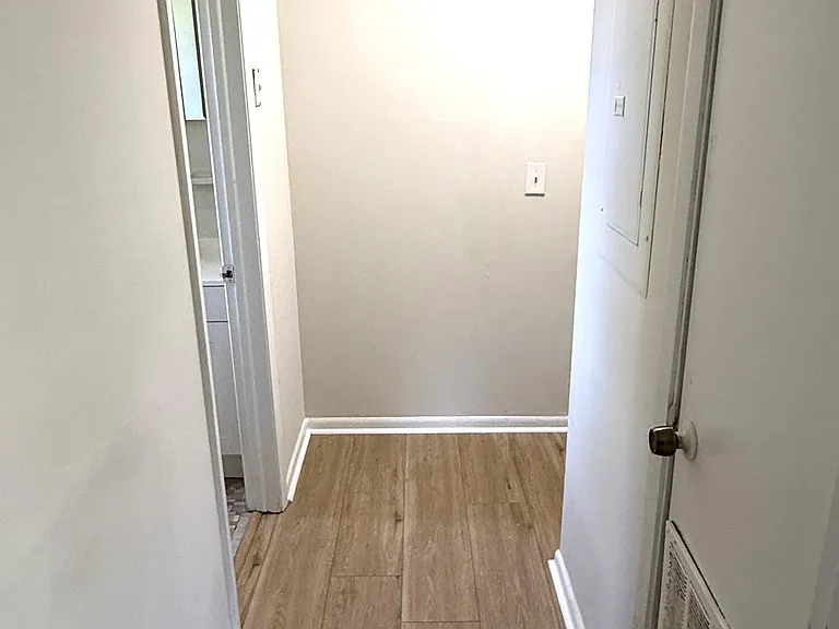 4705 Herta Rd — Photo 8