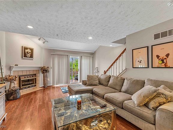 4th image of 125 Pineview Dr NE