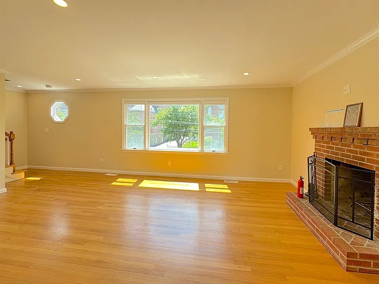 298 Adams St #- — Photo 11