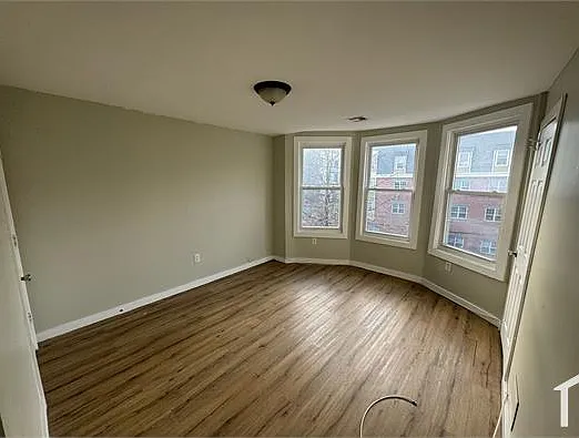 139 N 11th St #3R — Photo 2