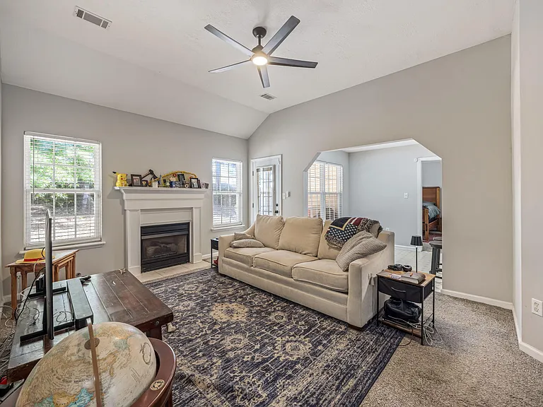 2056 Sylvan Lake Dr — Photo 34