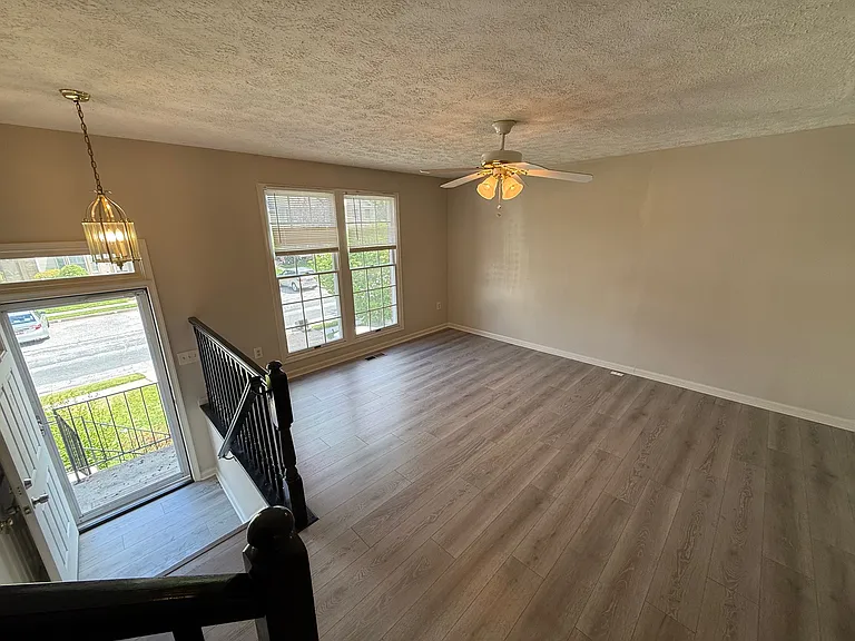 316 Kendig Dr — Photo 17