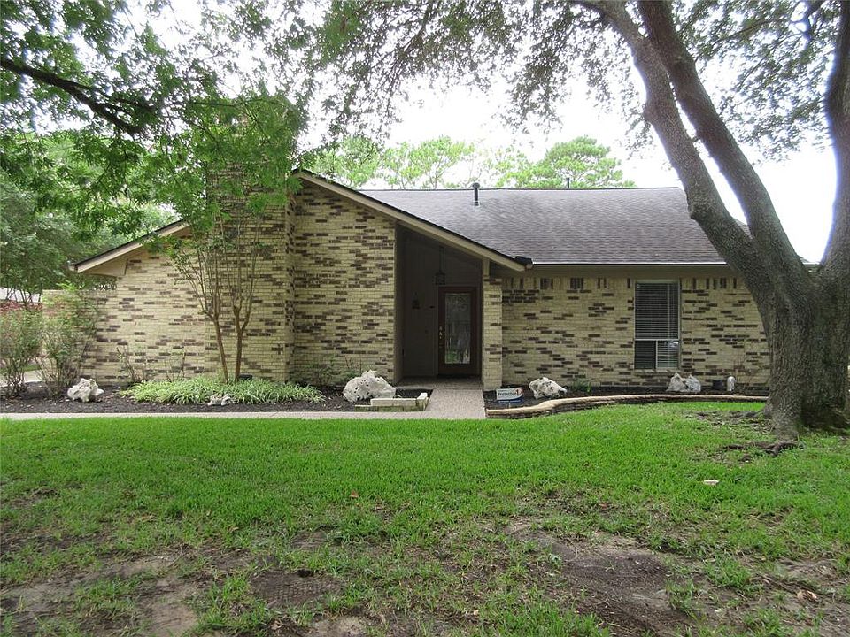 1st image of 3206 Abby Ln