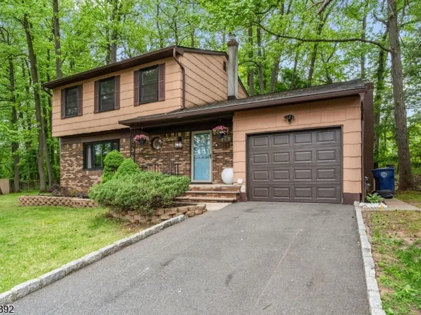 25 State St, Clark Twp., NJ 07066