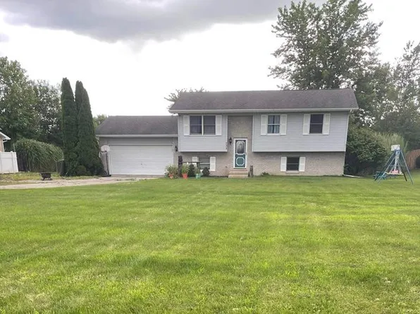 738 W 275 S, Hebron, IN 46341