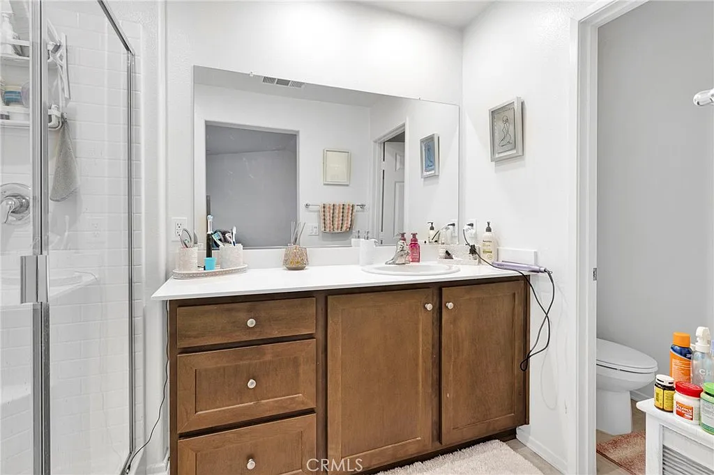 4 bed, 1790 sqft, $3,000 — Photo 4