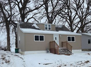 108 Maple St, Jackson, MN 56143
