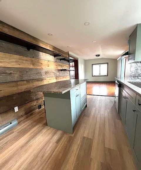 394 Robson Rd — Photo 17