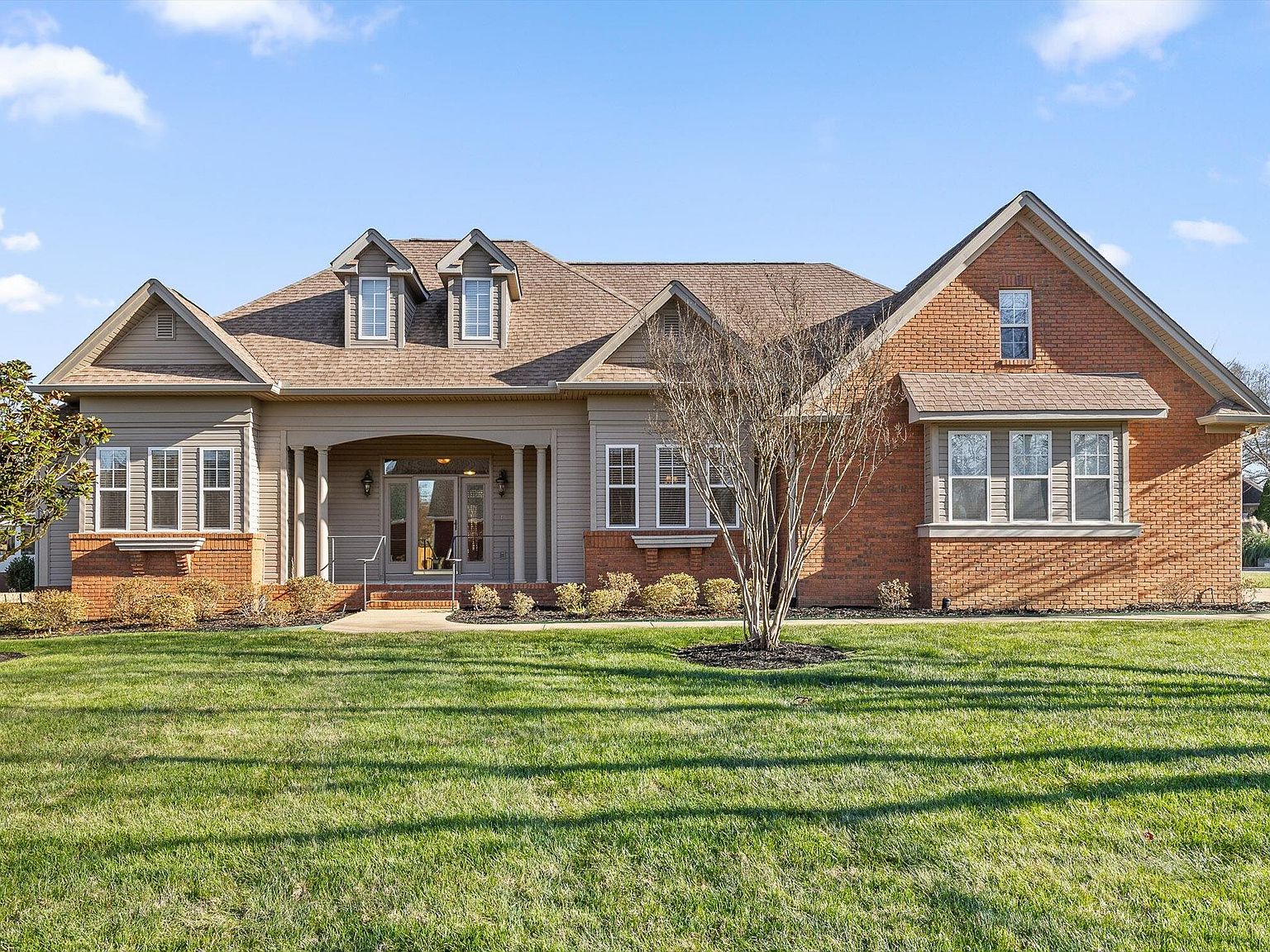 7218 Lazy Brook Ct, Ooltewah, TN 37363 | Zillow