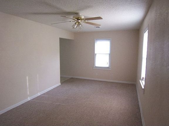 New paint, flooring, fixtures in 2007