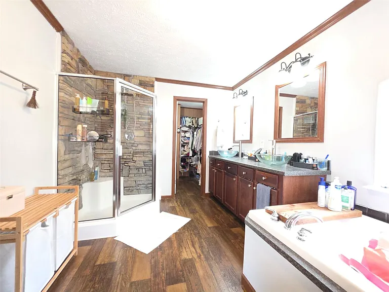 21683 White Oak Dr — Photo 9