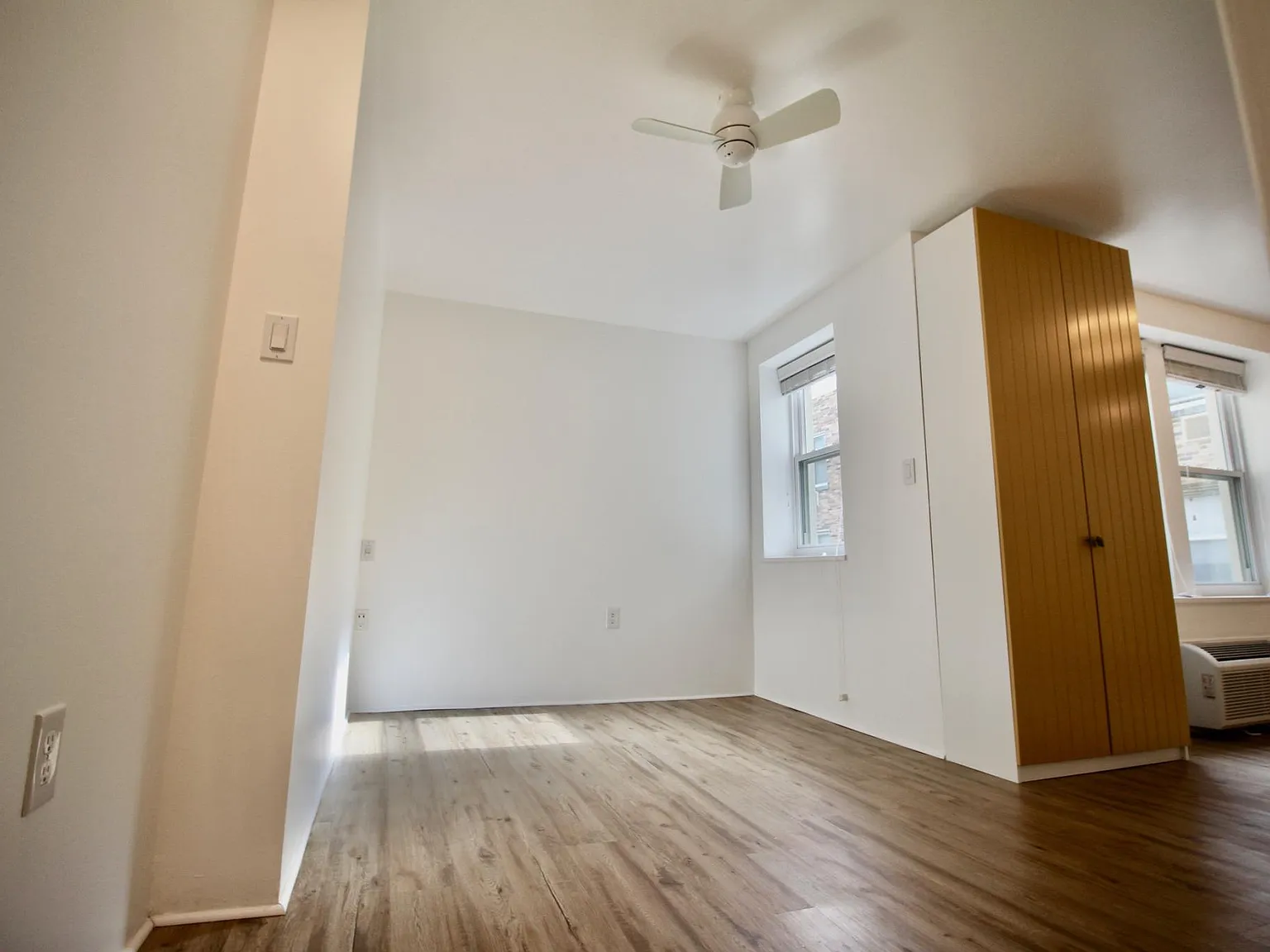 Studio, 471 sqft, $1,800 — Photo 2