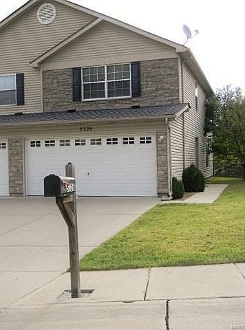 WELCOME HOME TO 5326 LAKEWOOD TERRACE!