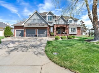 2522 N High Point Cir, Wichita, KS 67205