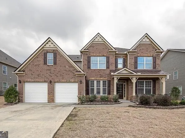 5815 Chestnut Dr, Cumming, GA 30040