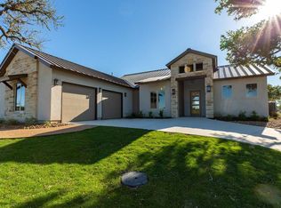 1001 Comanche Hills Dr, Kerrville, TX 78028