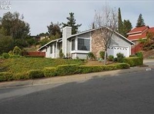 136 Riverview Dr, Vallejo, CA 94589