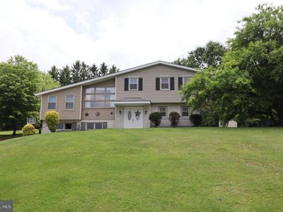 49 Valley View Dr, Hanover, PA, 17331