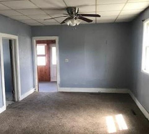 3rd image of 13395 Center St