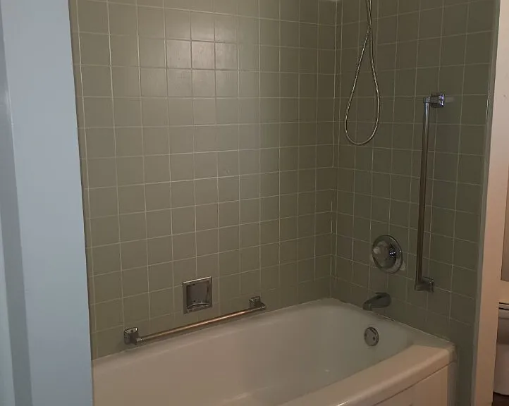1734 W Shaw Ave — Photo 5