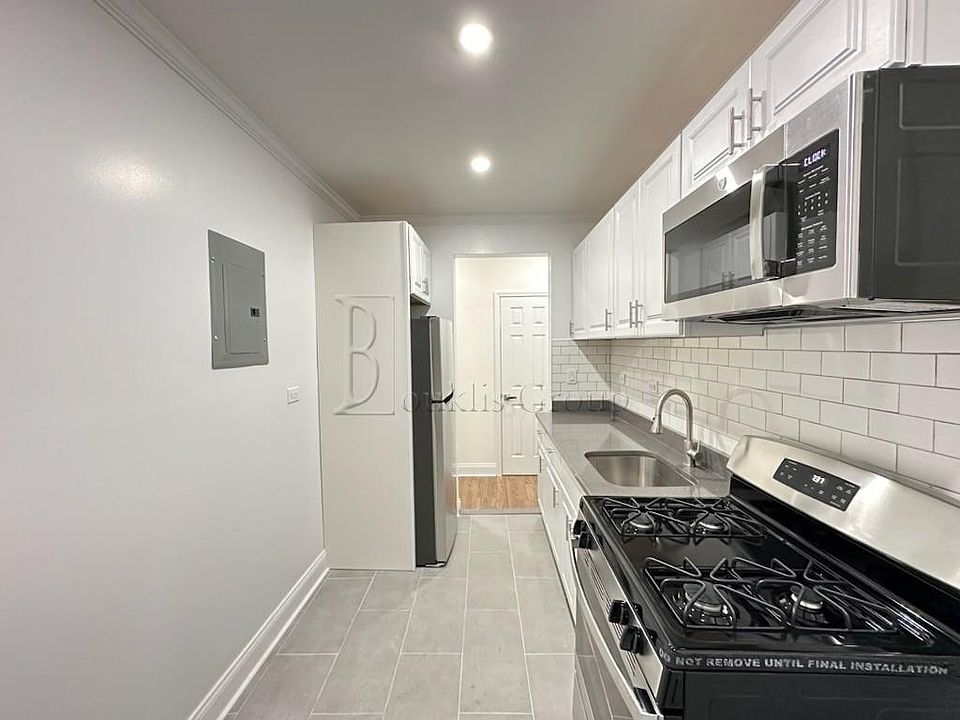 1st image of 32-37 33rd St #2A