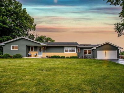 13540 West Dakota STREET, New Berlin, WI, 53151