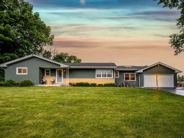 13540 West Dakota STREET, New Berlin, WI 53151