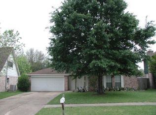 6911 River Mill Dr, Spring, TX 77379