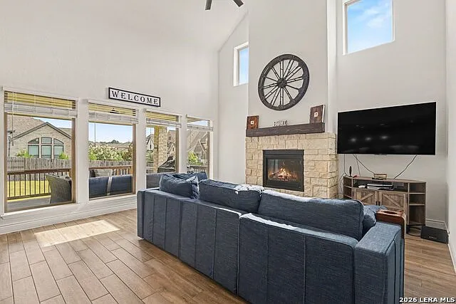9003 Raven Pointe — Photo 12