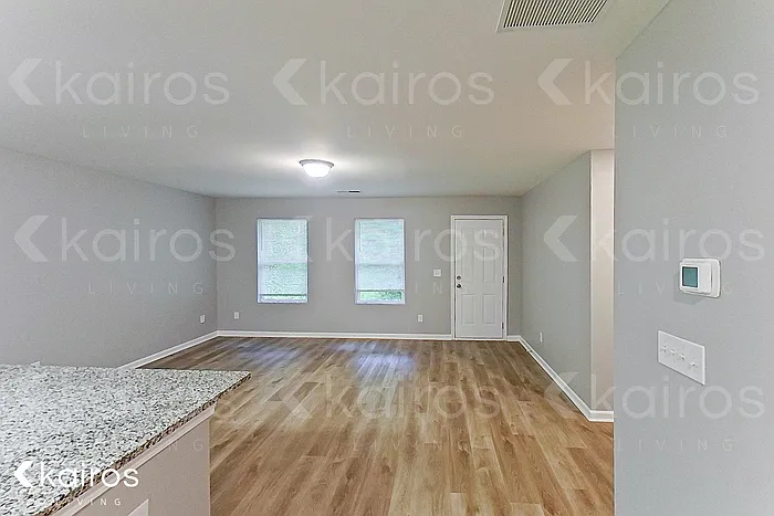 236 Fox Chase Way — Photo 5