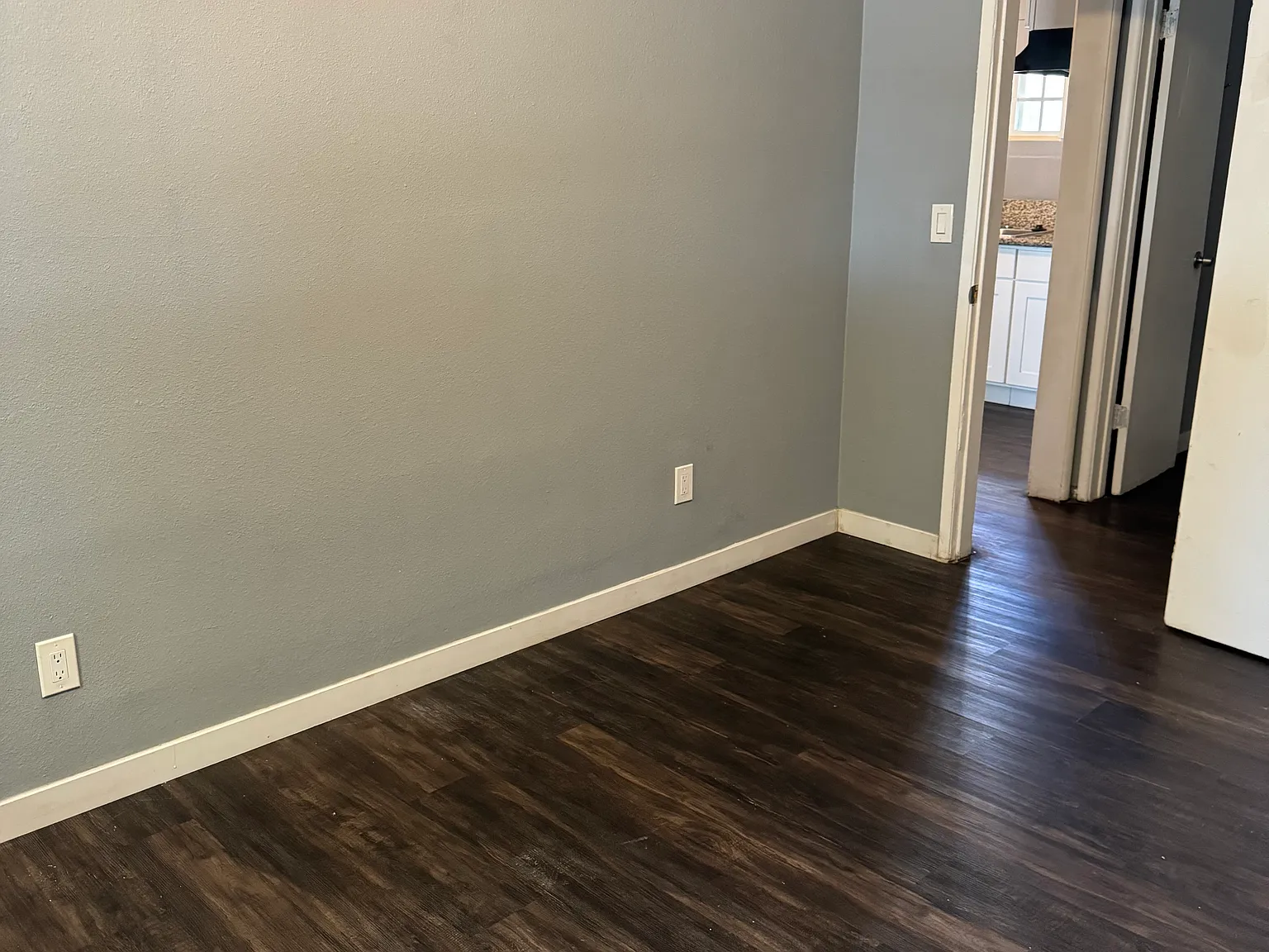 1 bed, 500 sqft, $1,750 — Photo 4