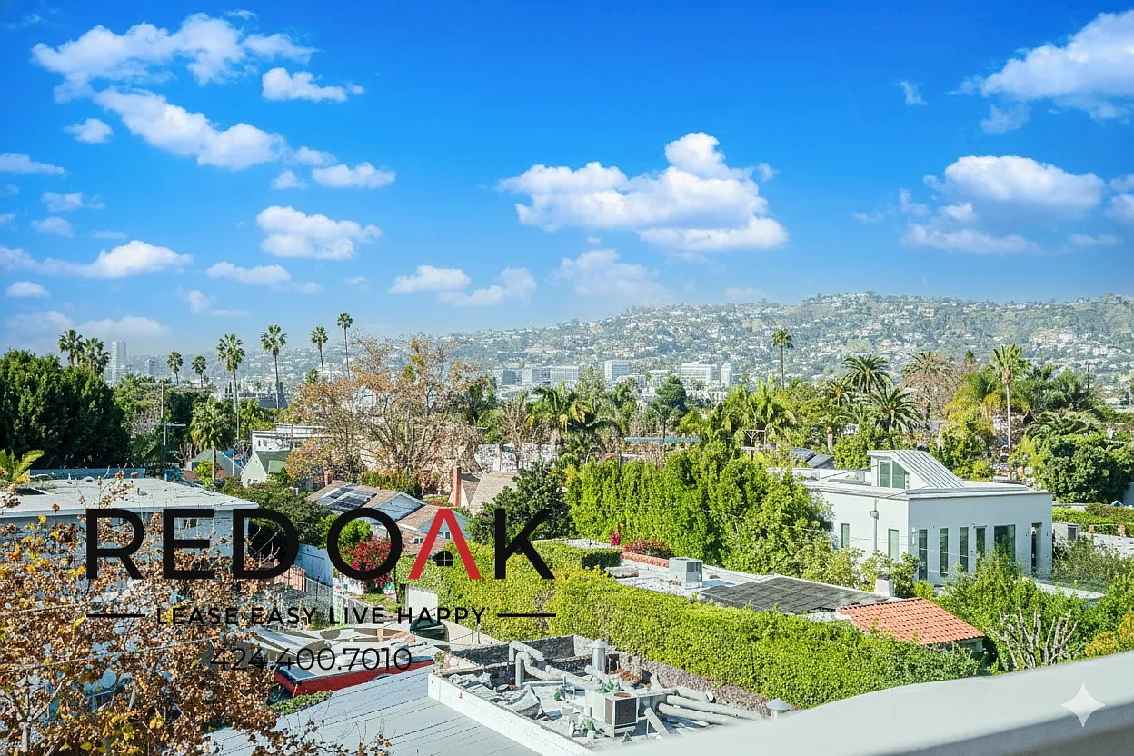 ~6 Weeks Free~ Gorgeous Two Bedroom With Stunning Views, Stainless Steel Appliances, In-Unit Laun... — Photo 3