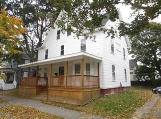 35 Parkview Ave APT 2, Bangor, ME 04401