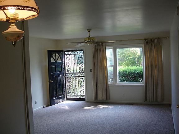 5th image of 2106 Dogoon Dr