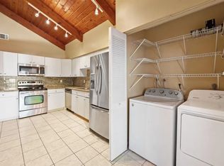 2229 Nova Village Dr, Fort Lauderdale, FL 33317