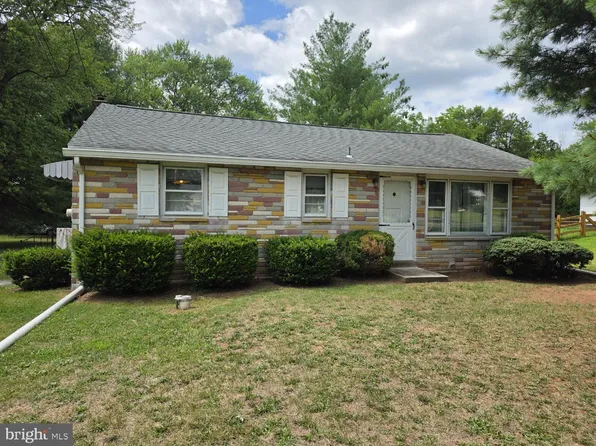 40 Monocacy Rd, Birdsboro, PA 19508