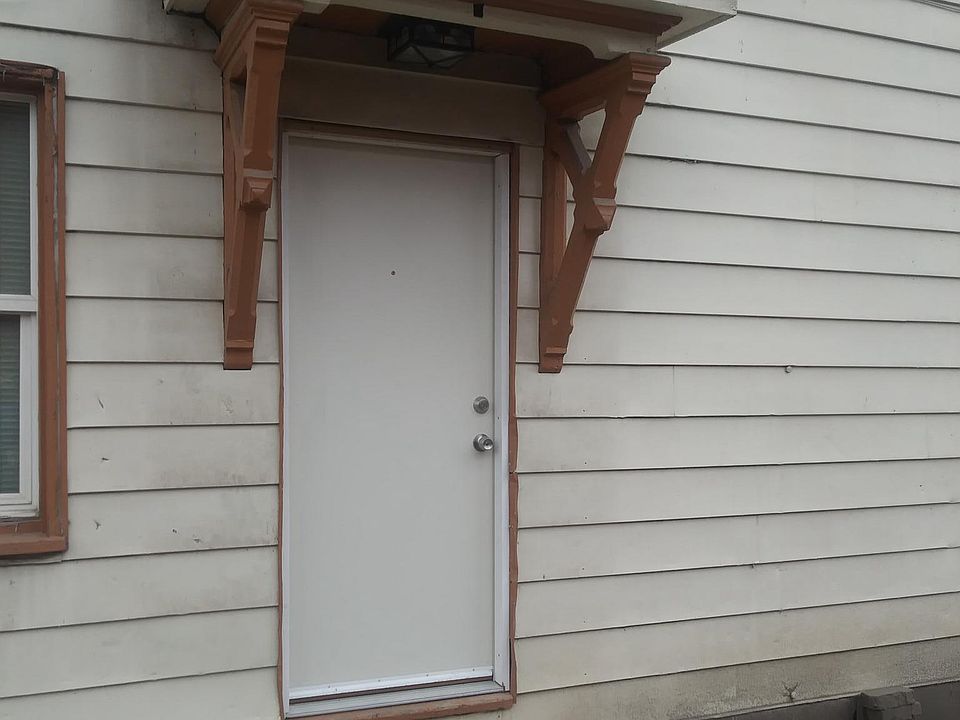 1st image of 821 S Blair St #2