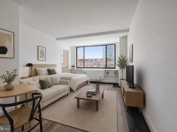 1111 Arlington Blvd APT 823, Arlington, VA 22209