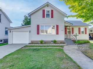 1223 Merryman St, Marinette, WI 54143