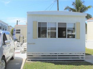 20 Helen Ln, Fort Myers Beach, FL 33931