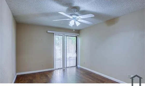 3 bed, 1400 sqft, $2,500 — Photo 4