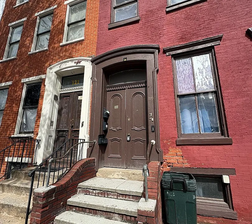 119 N Duke St #2