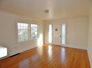 329 Wells Ave S, Renton, WA 98057